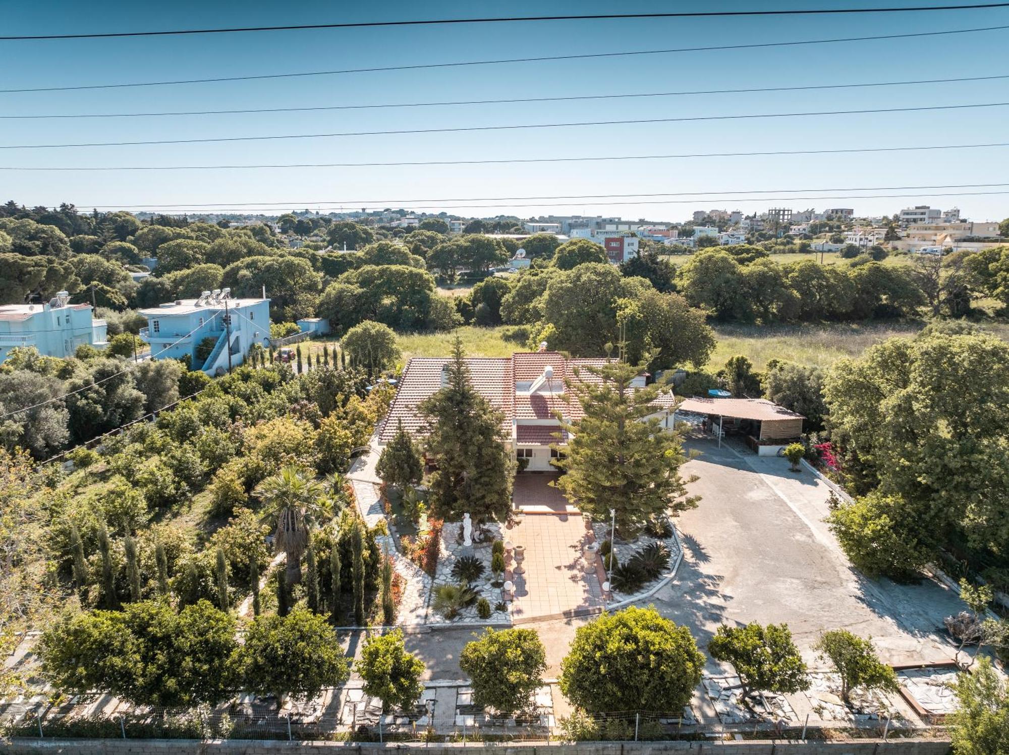 Villa Artzy