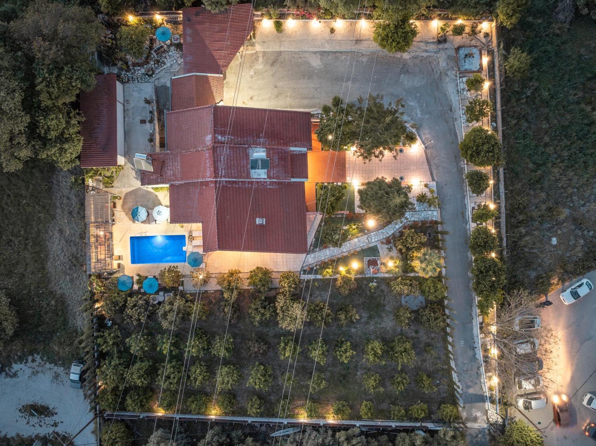 Villa Artzy *